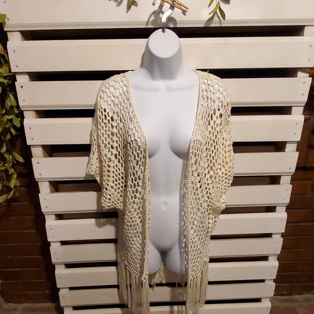 POL Crochet shawl.                #525